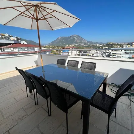 Ultra Lux Penthouse -275m2 - Waterfall شقة *